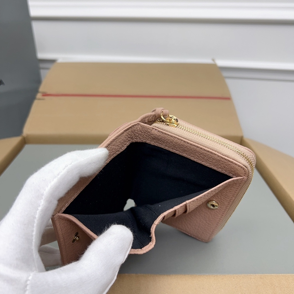 超激安ブランド財布偽物素材ディテール